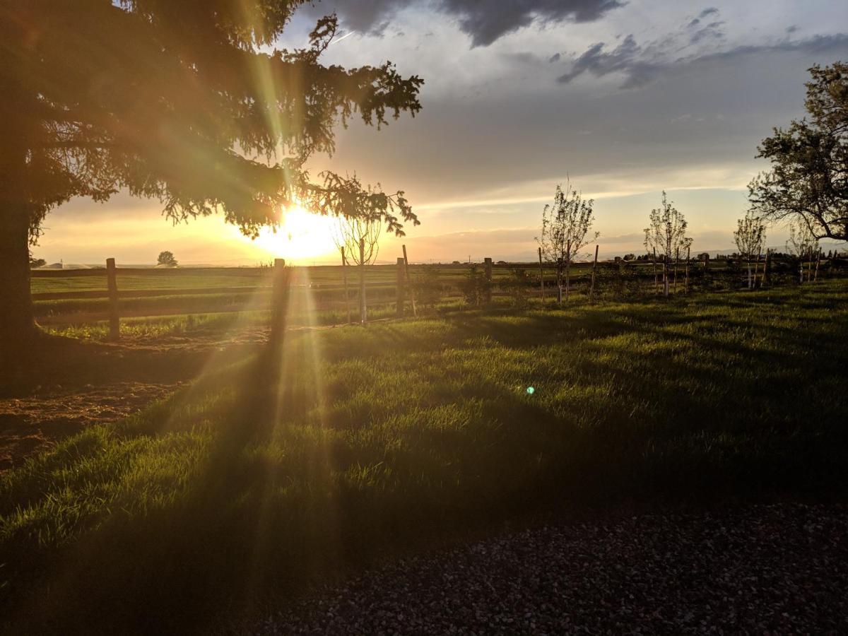 Epic Sunsets In Bozeman - Wonderful View Villa Buitenkant foto